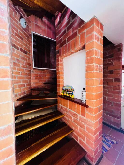 Hermosa Casa , Con Parqueadero En Rionegro Cerca Al Aeropuerto Villa Buitenkant foto