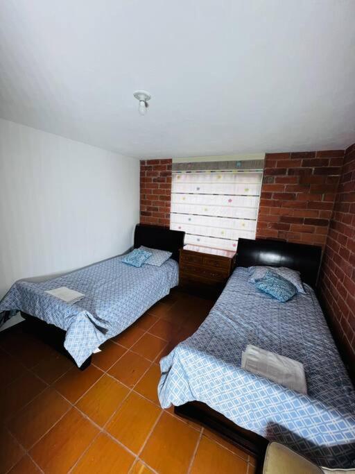 Hermosa Casa , Con Parqueadero En Rionegro Cerca Al Aeropuerto Villa Buitenkant foto